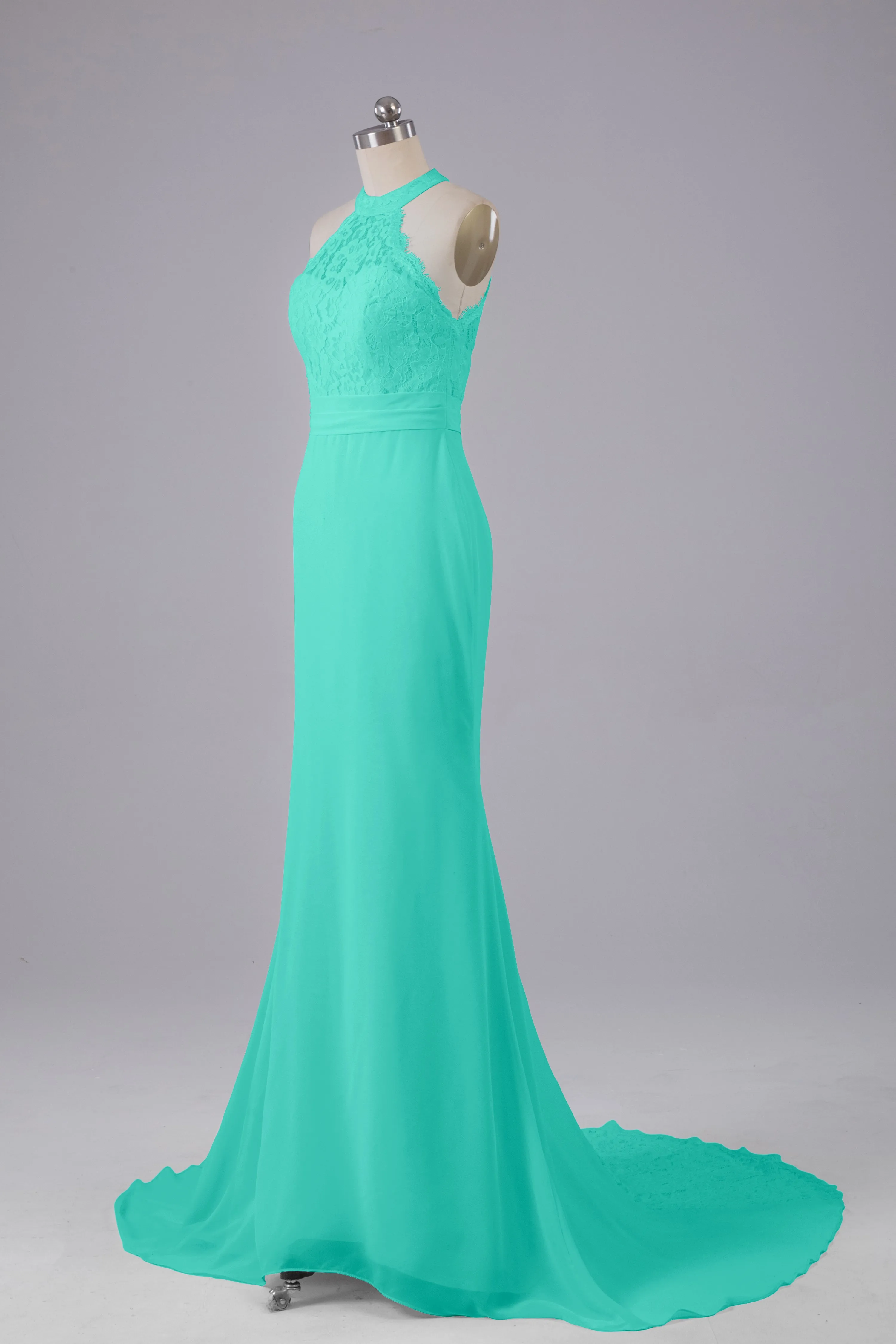 Elegant Halter Court Train Bridesmaid Dresses