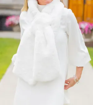 Pretty Rugged Faux Fur Scarf White