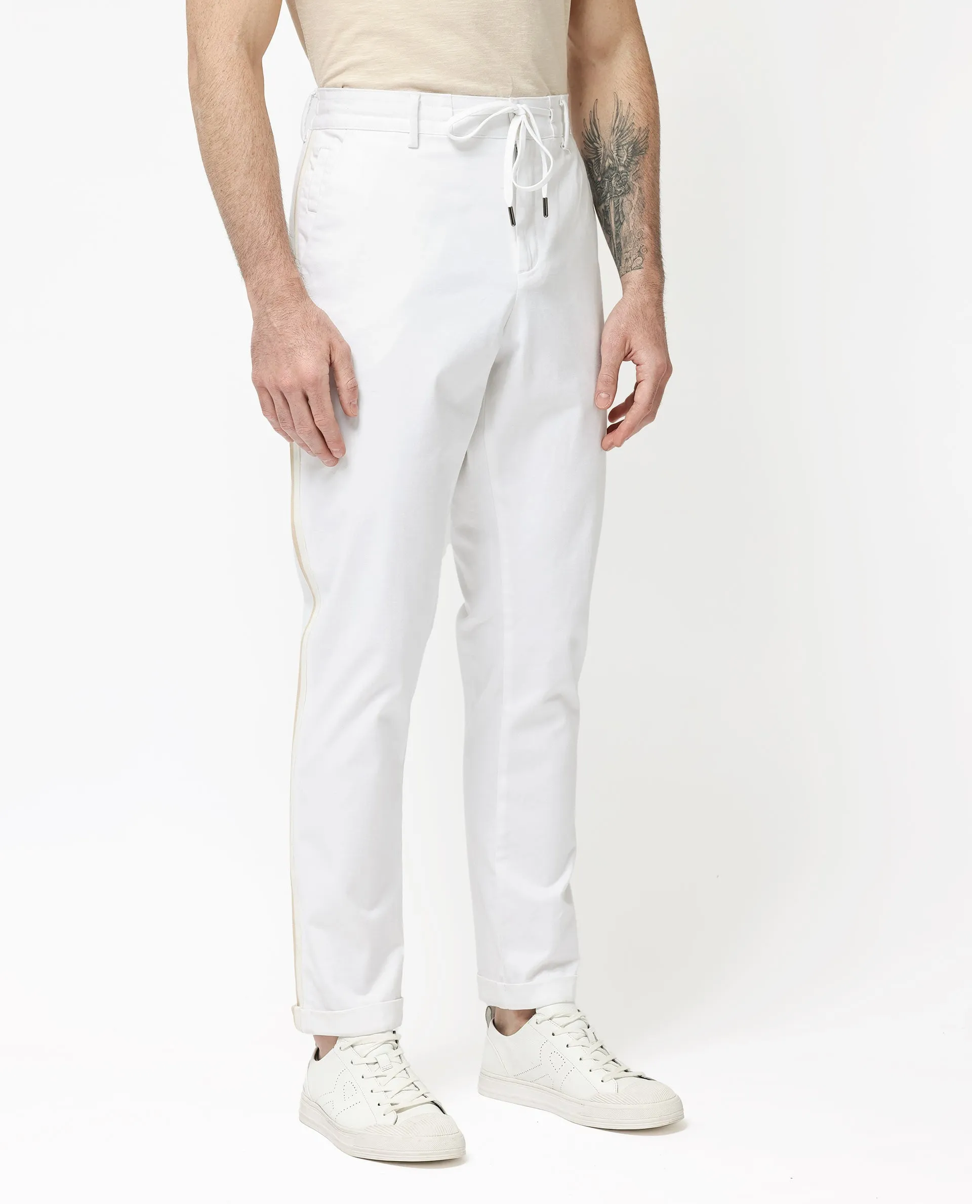 Rare Rabbit Mens Caloon White Cotton Blend Drawstring Closure Regular Fit Solid Trouser